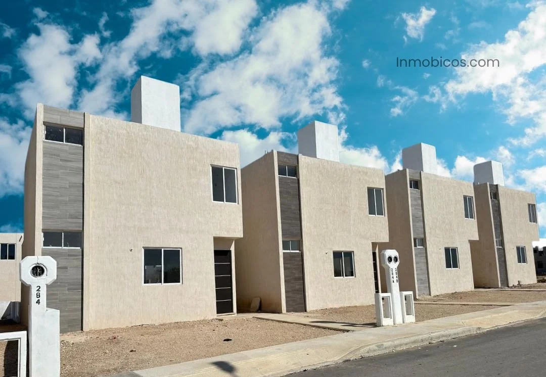 CASA EN VENTA ZONA ORIENTE MODELO AURORA